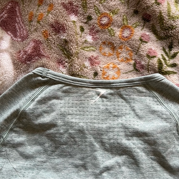 🩵Gymshark Vital Seamless Shrug - Picture 6 of 7